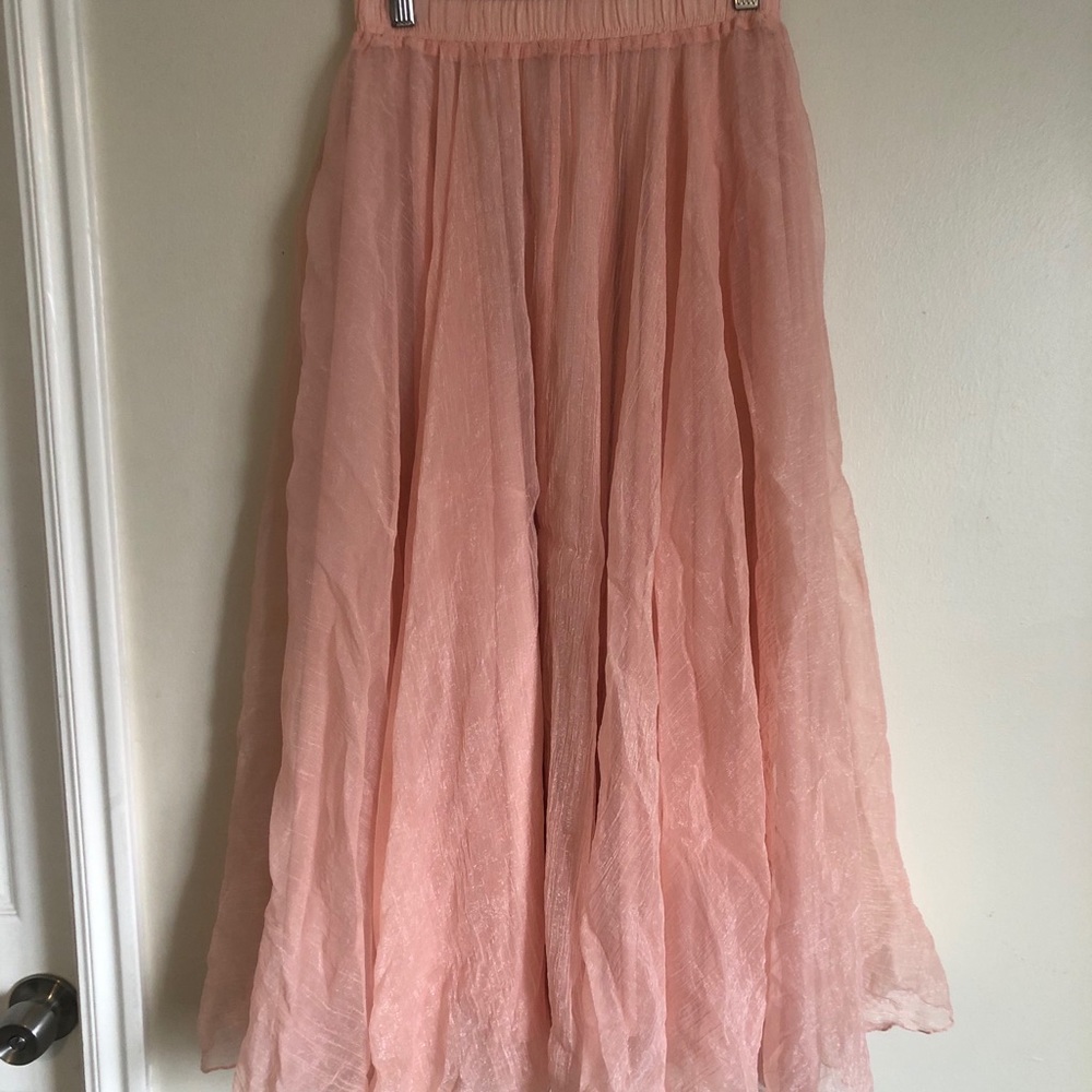 Long flowy rose skirt